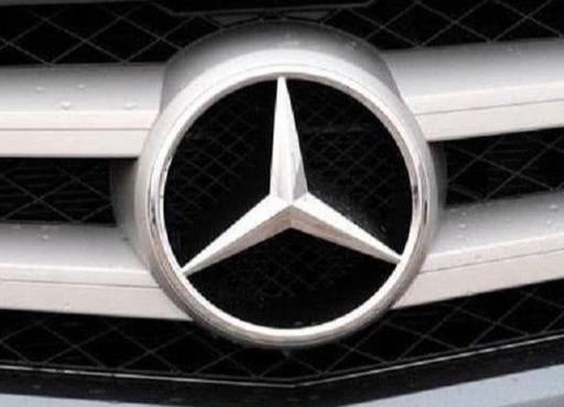 奔馳&ldquo;立標&rdquo;和&ldquo;平面車標&rdquo;檔次不一樣嗎？看完漲知識了