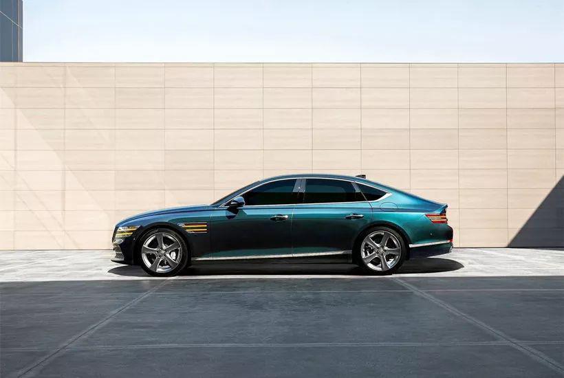 車標帶翅膀就是豪車嗎？韓國歐巴當BBA是擺設嗎？