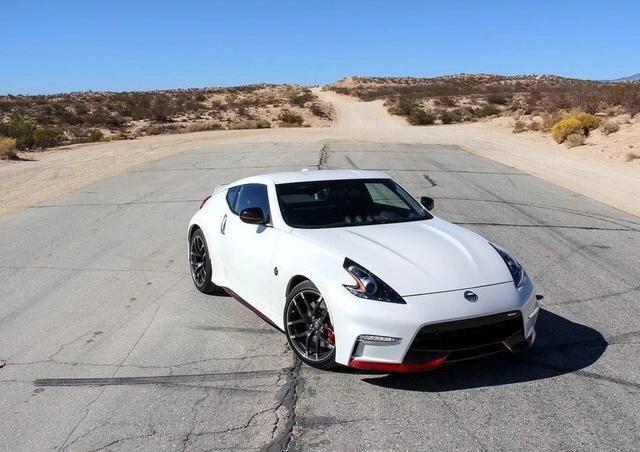 公認(rèn)的小號(hào)GTR！外形帥到?jīng)]朋友，累銷超175萬(wàn)臺(tái)，車標(biāo)有點(diǎn)像眾泰