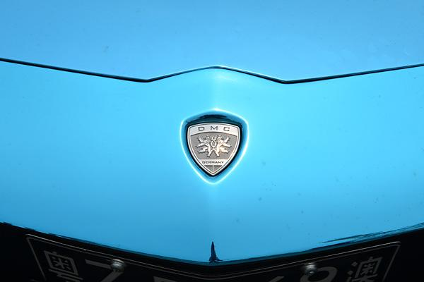 蘭博基尼龍年限量版，全球僅10臺，連車標都換了！