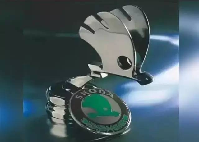 聽說寶駿&ldquo;換標&rdquo;了，這些車標更辣眼睛！