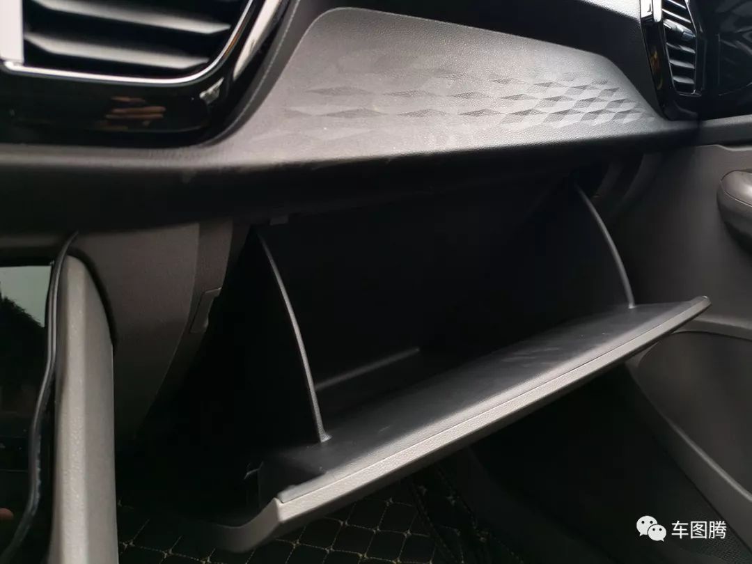 試駕JETTA VS5：除了車標(biāo)是&ldquo;捷達(dá)&rdquo;，其他都是&ldquo;大眾&rdquo;