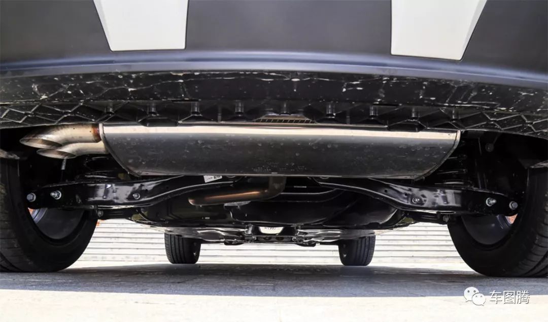 試駕JETTA VS5：除了車標(biāo)是&ldquo;捷達(dá)&rdquo;，其他都是&ldquo;大眾&rdquo;