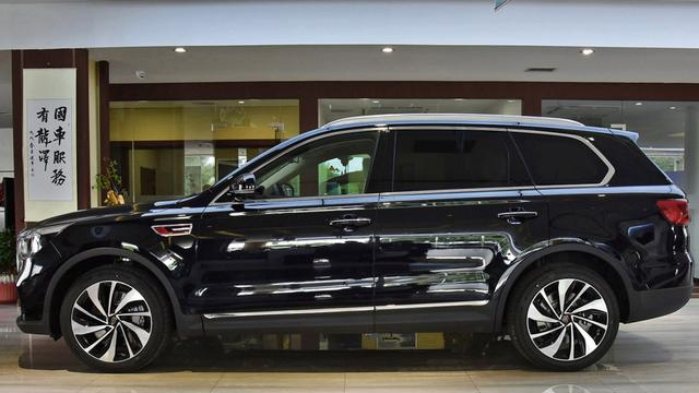 國產&ldquo;真旗艦&rdquo;，35萬V6四驅大五座，車標豪橫超奔馳，不香？