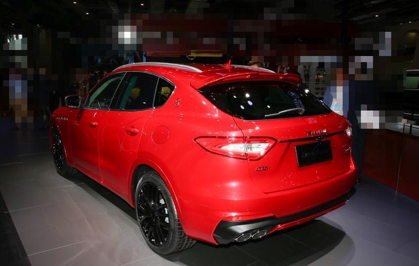 豪車界的標(biāo)桿，車標(biāo)彰顯身份，長超5020mm，只要96萬起！