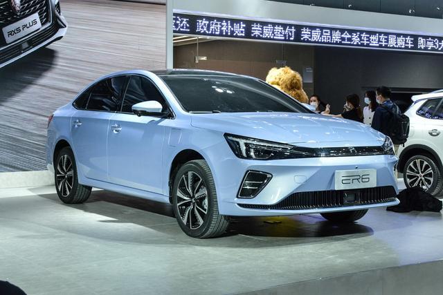 除了換裝R車標還有啥亮點？榮威R ER6值不值得期待