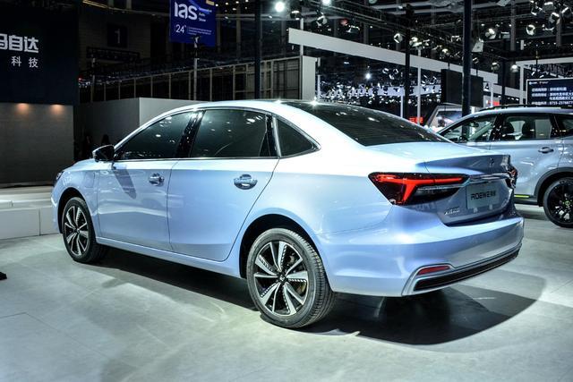 除了換裝R車標還有啥亮點？榮威R ER6值不值得期待