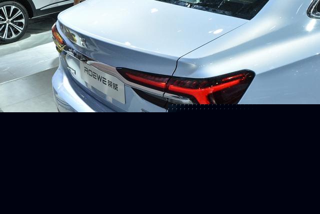 除了換裝R車標還有啥亮點？榮威R ER6值不值得期待