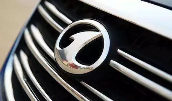 吉利換標，寶駿換標，奔騰也換標！換個車標就牛X了？