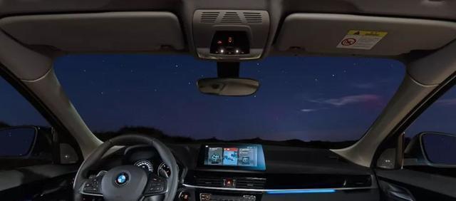 僅僅是為了買個(gè)&ldquo;車標(biāo)&rdquo;？詳細(xì)解析寶馬X1和奔馳C級(jí)！