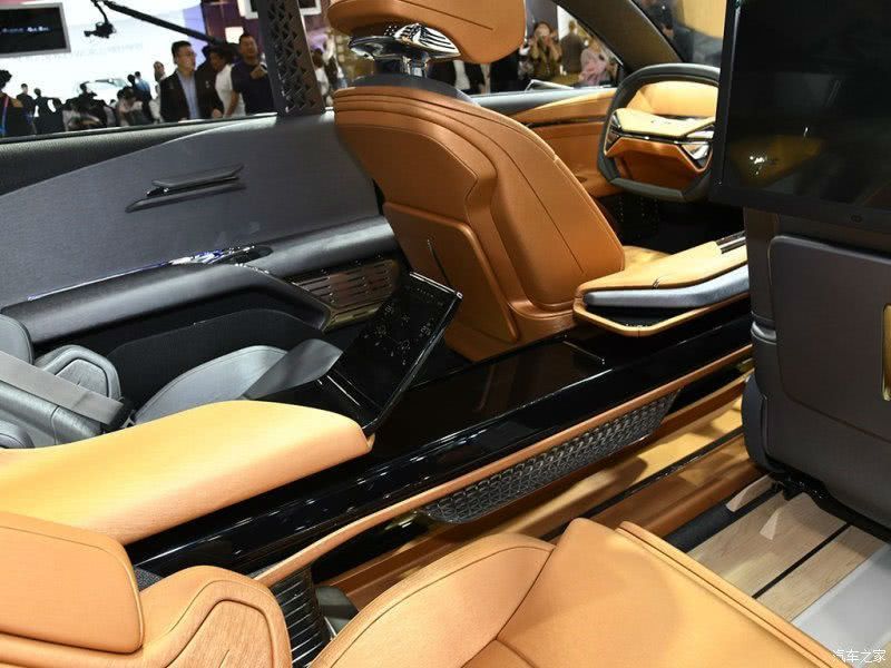 顏值比保時捷漂亮，附帶蜻蜓Logo，這輛轎跑國產必火！