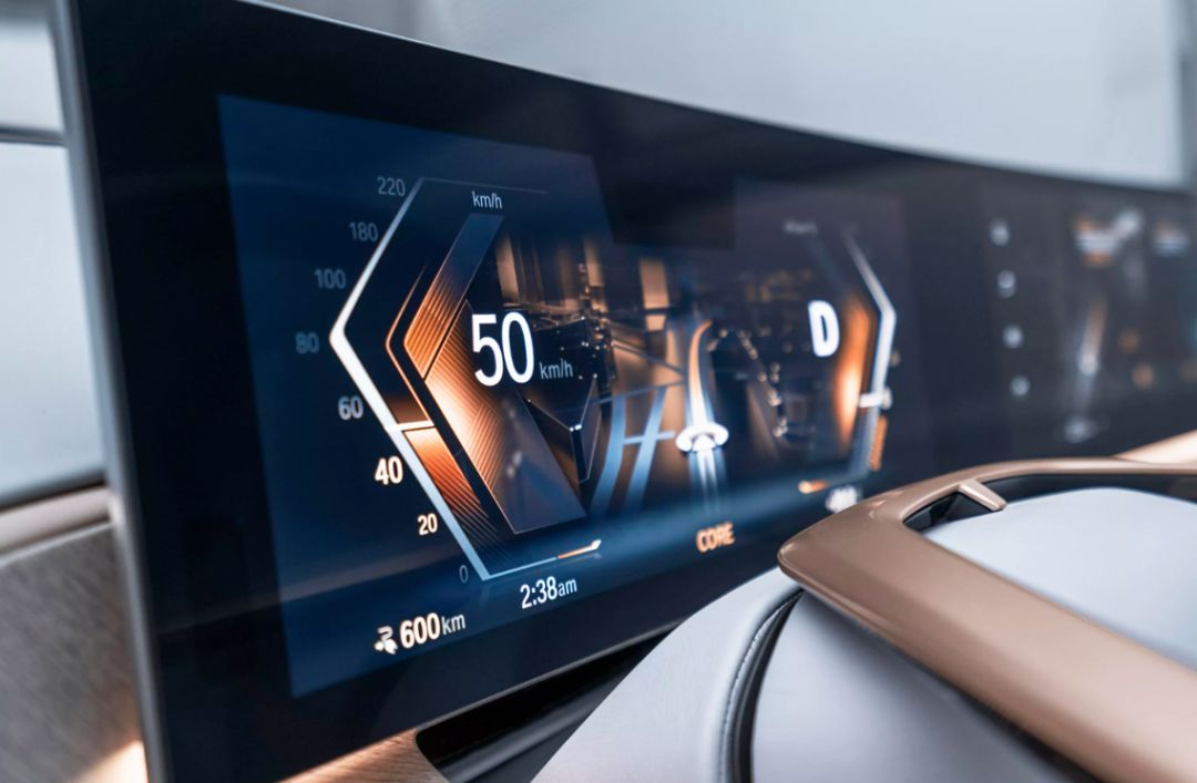 寶馬換新LOGO了！