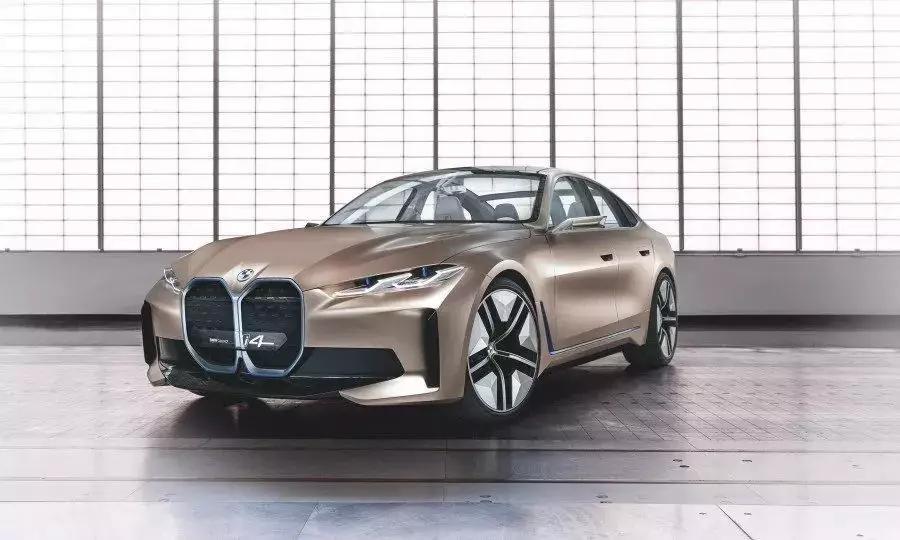 寶馬更換全新LOGO，你覺得如何？