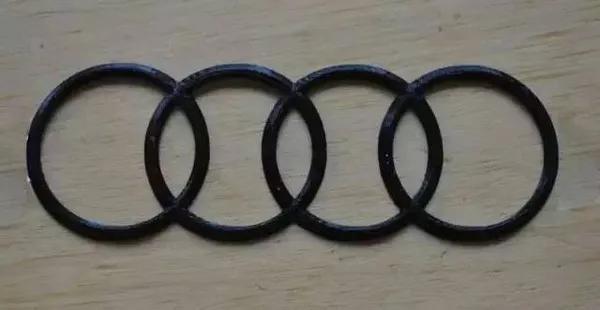 寶馬更換全新LOGO，你覺得如何？