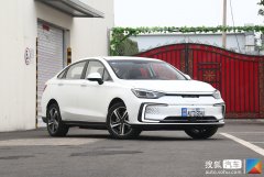 官方指導價12.99-17.19萬元 202