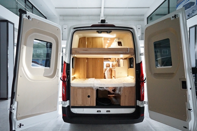 說實話！25.98萬-36.98萬 選V90自動擋B型房車 行內人也有些懵！ 