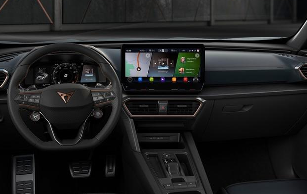 大眾途觀L換殼車，顏值媲美保時捷，5.4秒破百掛回旋鏢車標