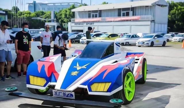 《四驅(qū)兄弟》真車上路了，較大馬力280匹，外觀酷似&ldquo;勝利沖鋒&rdquo;