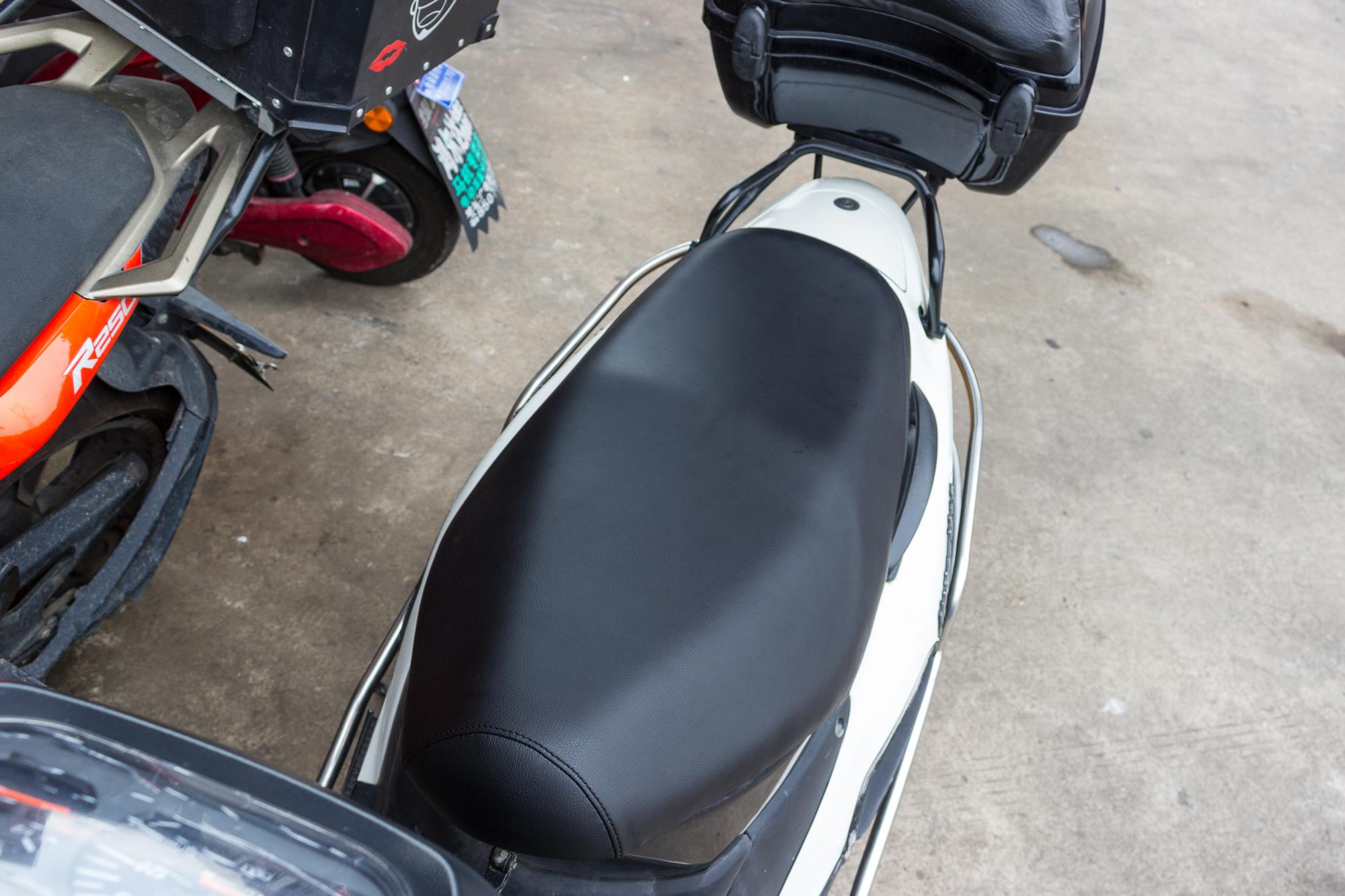 �Ͽ�����ľ������̤��Ħ��܇���v֮���ƶ����ΰ���Ƥ�����w��