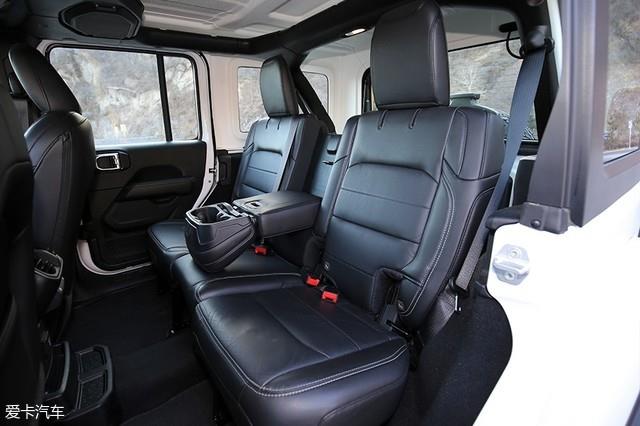 �ۿ�SUV���I(y��)�yԇ ȫ��Jeep���R��Sahara