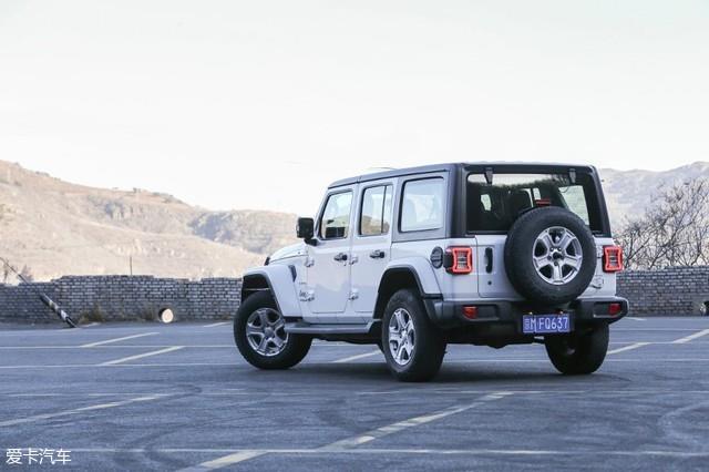 �ۿ�SUV���I(y��)�yԇ ȫ��Jeep���R��Sahara