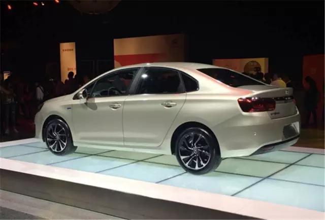 新車:10.78萬元-16.48萬元,東風雪鐵龍C4世嘉