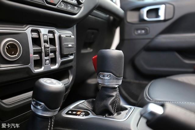 �ۿ�SUV���I�yԇ ȫ��Jeep���R��Sahara