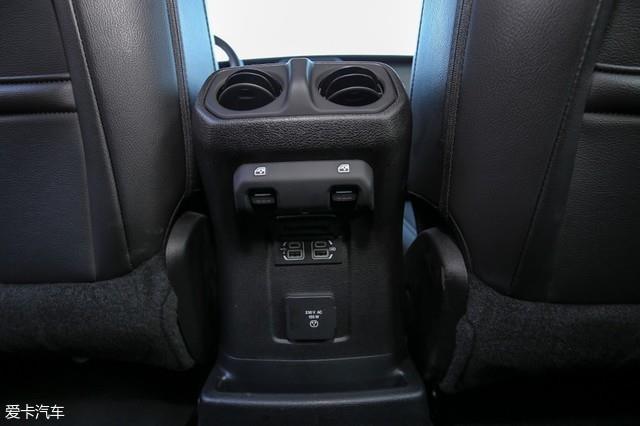 �ۿ�SUV���I�yԇ ȫ��Jeep���R��Sahara