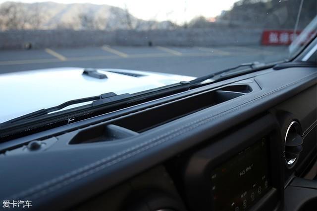 �ۿ�SUV���I�yԇ ȫ��Jeep���R��Sahara